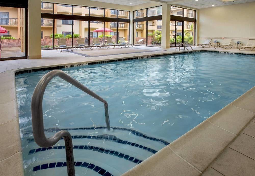 Courtyard By Marriott Tarrytown Westchester County Exterior photo