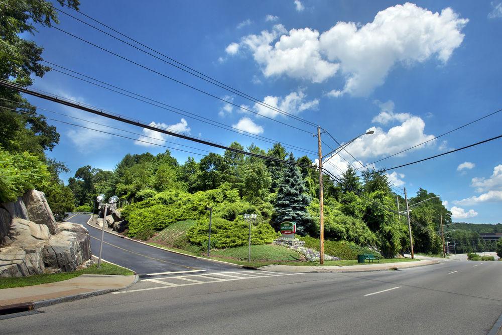Courtyard By Marriott Tarrytown Westchester County Exterior photo