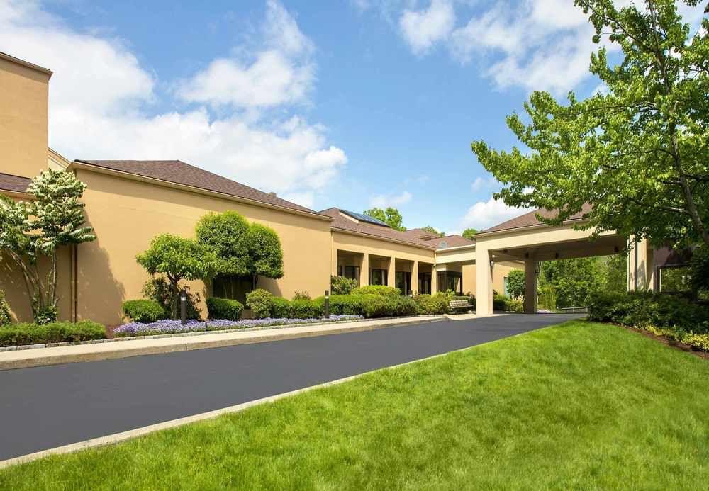 Courtyard By Marriott Tarrytown Westchester County Exterior photo