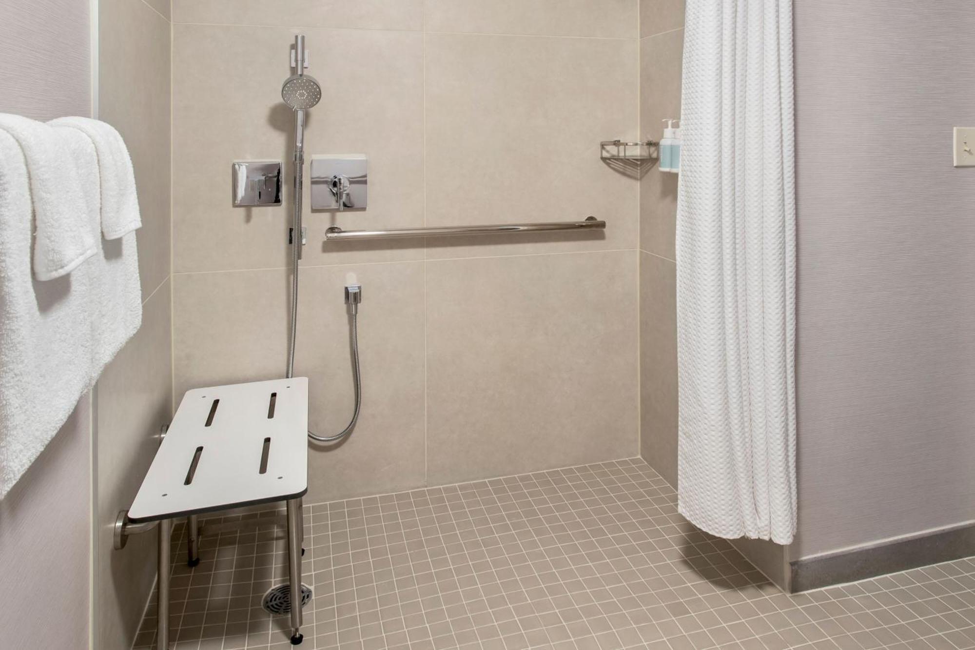 Courtyard By Marriott Tarrytown Westchester County Exterior photo