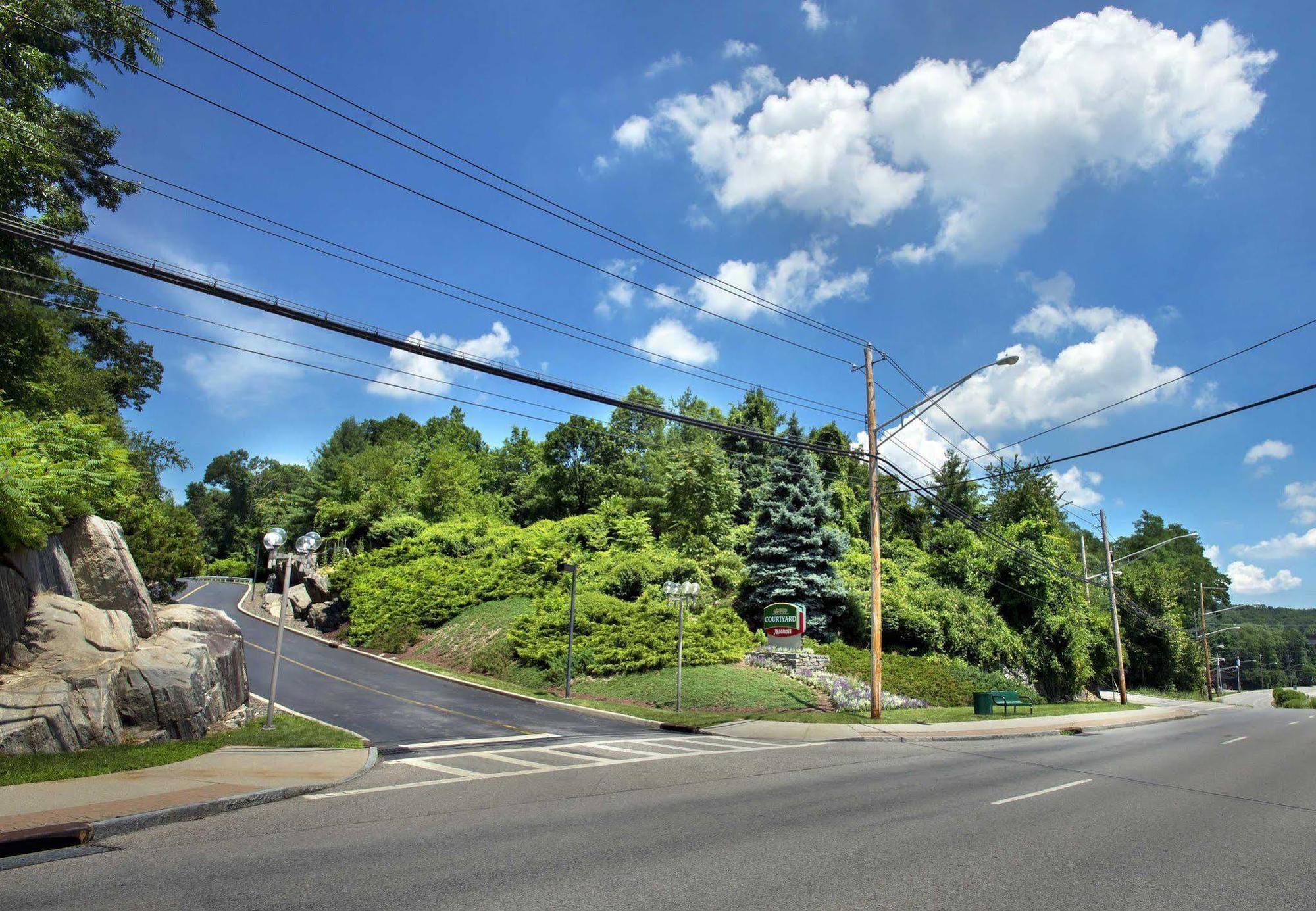 Courtyard By Marriott Tarrytown Westchester County Exterior photo